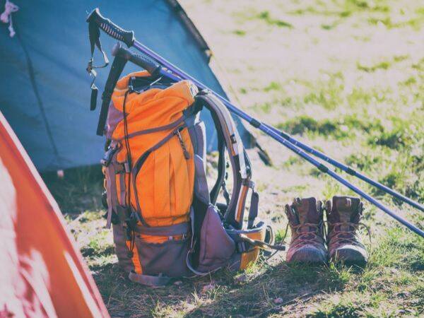 Plecaki trekkingowe - jakie są rodzaje i pojemności oraz jak je wybrać?