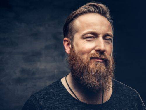 Jak zapuścić brodę: Porady dla mężczyzn jak zapuścić idealną brodę